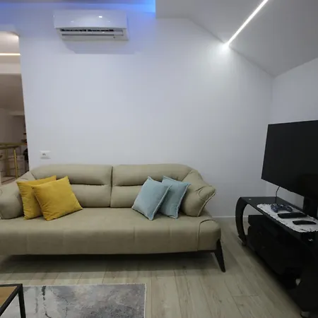 Metaj House 博尔什