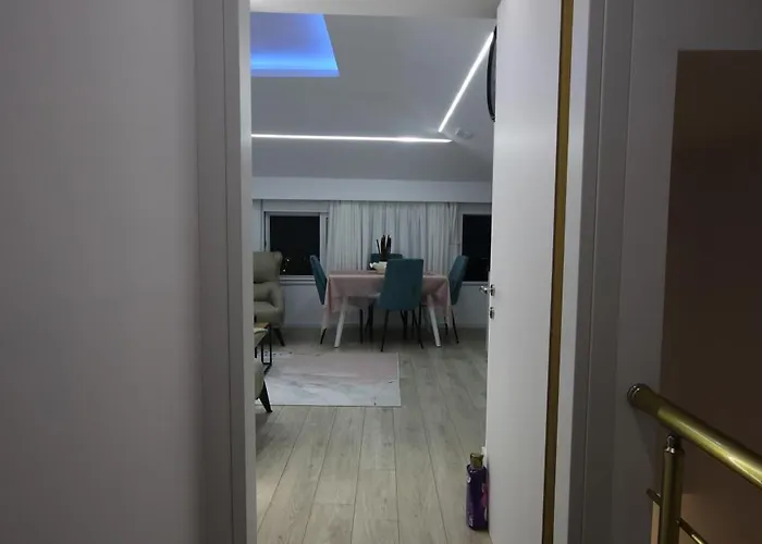 Metaj House * 보르쉬