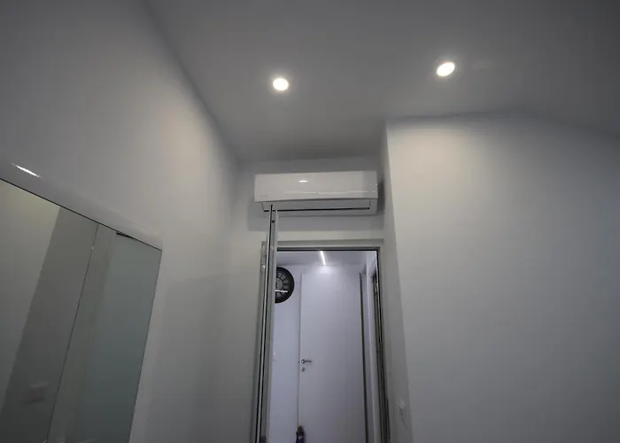 아파트호텔 Metaj House *