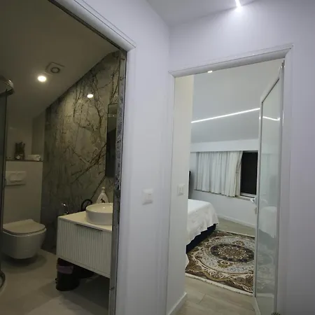Metaj House