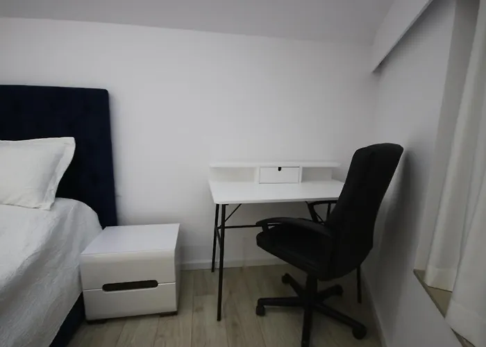 Metaj House Lägenhetshotell Borsh